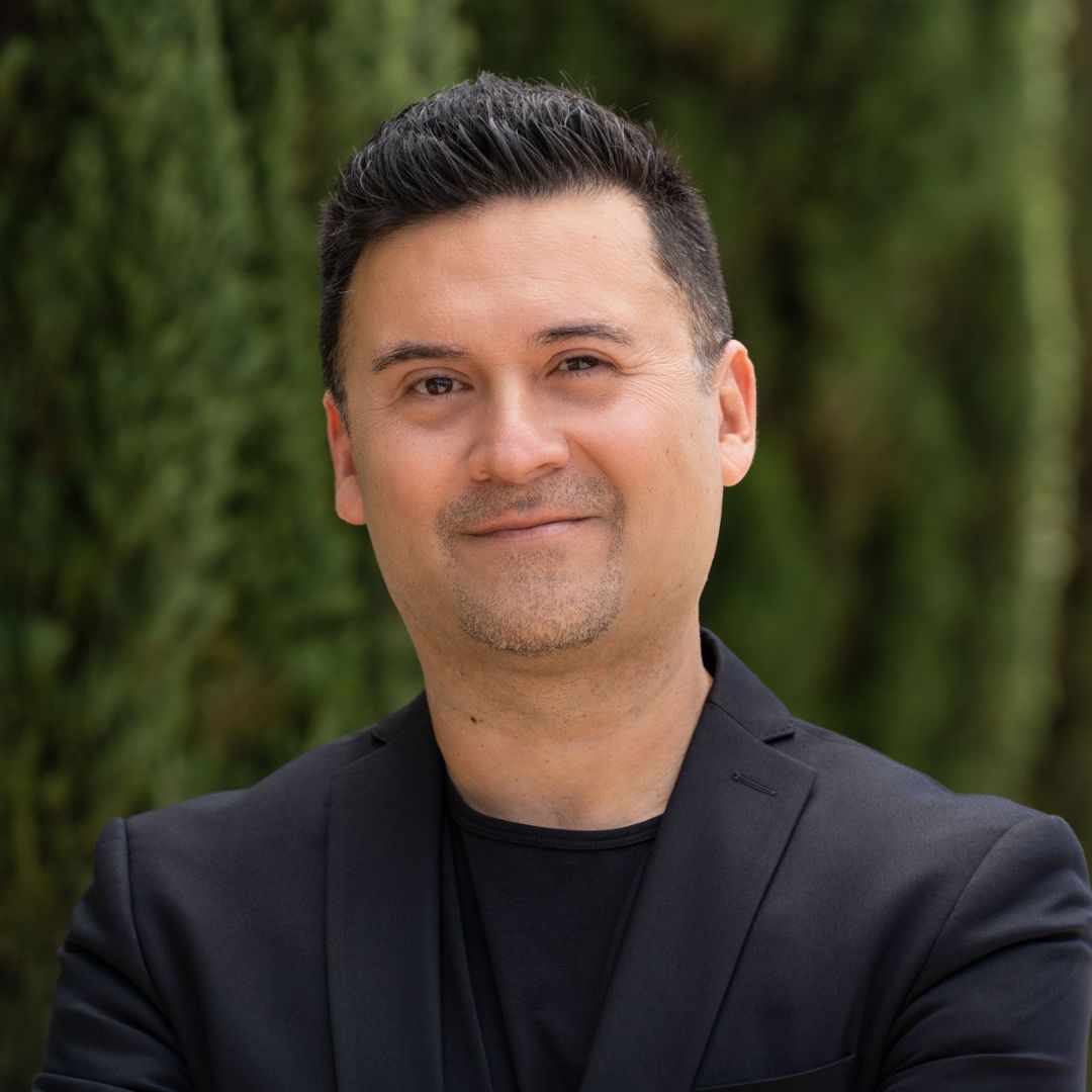 Edgar Miramontes headshot