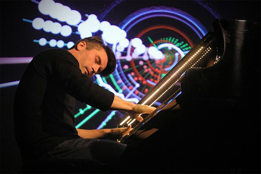 Dan Tepfer plays the piano
