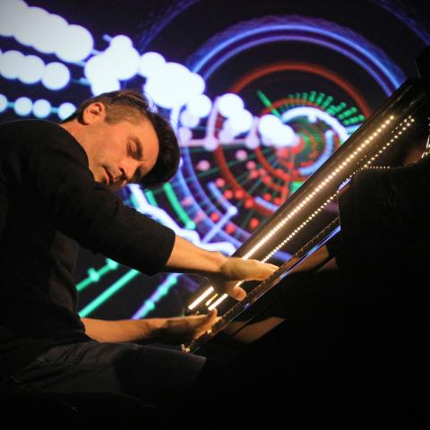Dan Tepfer plays the piano